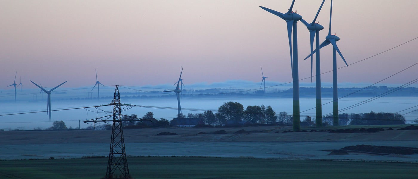 Vindkraften blir det största kraftslaget i framtiden, vilket ställer ökade krav på reserver och flexibilitet, enligt Svenska kraftnät. Foto: Shutterstock.