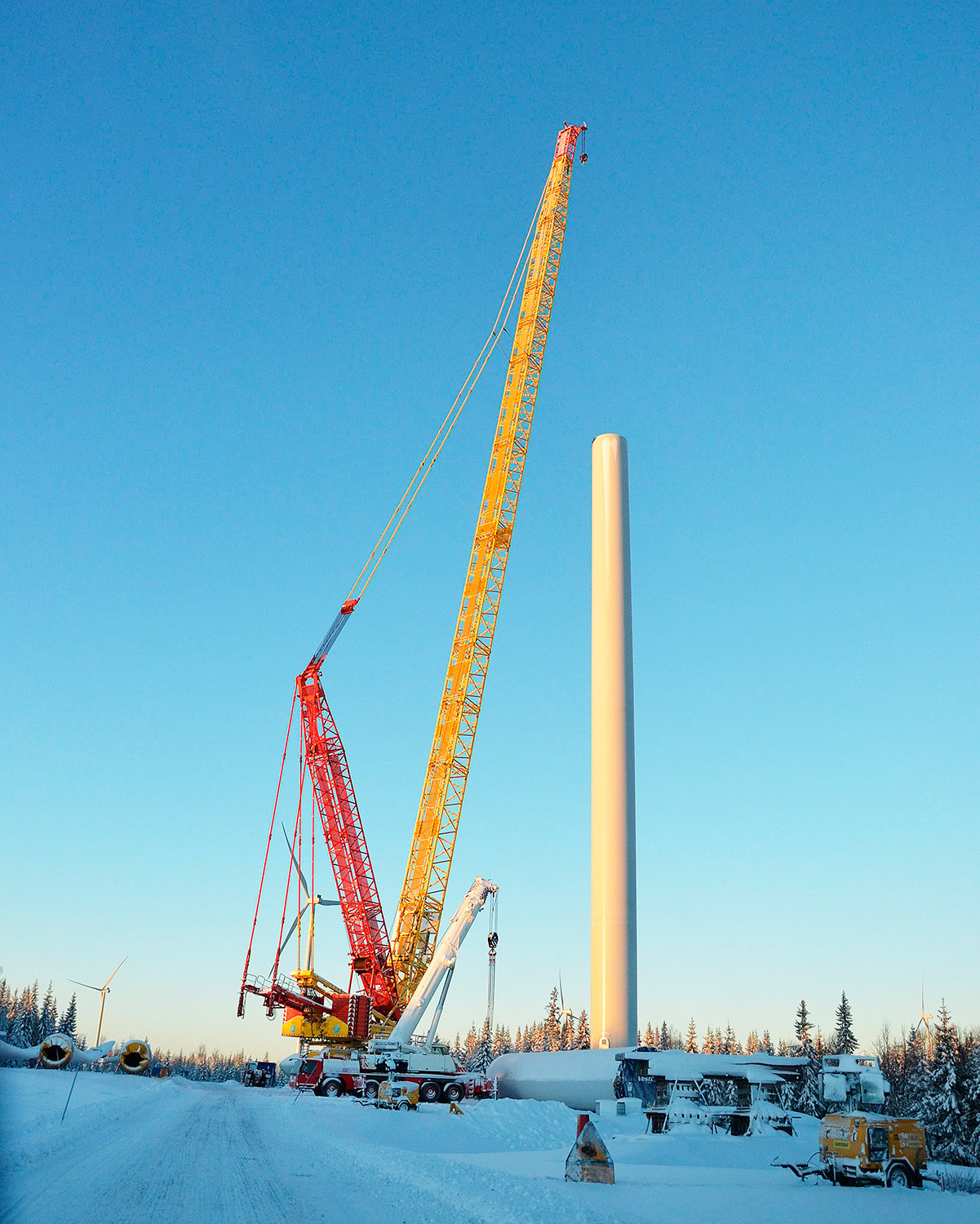 Vindtorn under uppbyggnad i Åskälen-Munkflohögen i Jämtland – ett av Vasa Vinds senaste projekt. Foto: Vasa Vind